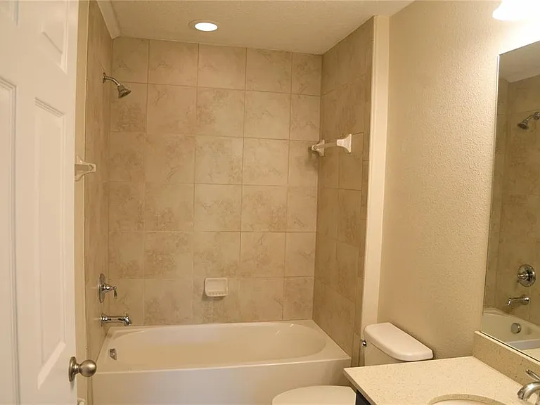 1372 Mill Stream Ln — Photo 24