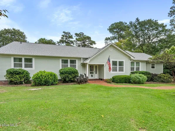 151 Olde Point Road, Hampstead, NC 28443