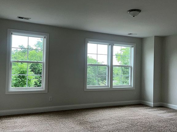 2nd image of 393A Brewer Dr
