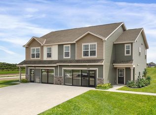 The Duet - Slab Plan, Highview Park Twin Homes, Shakopee, MN 55379