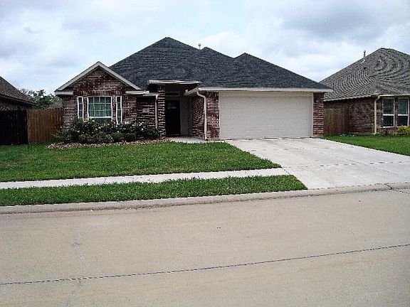 2nd image of 112 Blue Jay Ct
