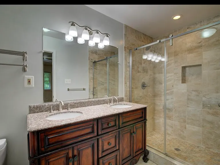 11621 Sourwood Ln — Photo 27