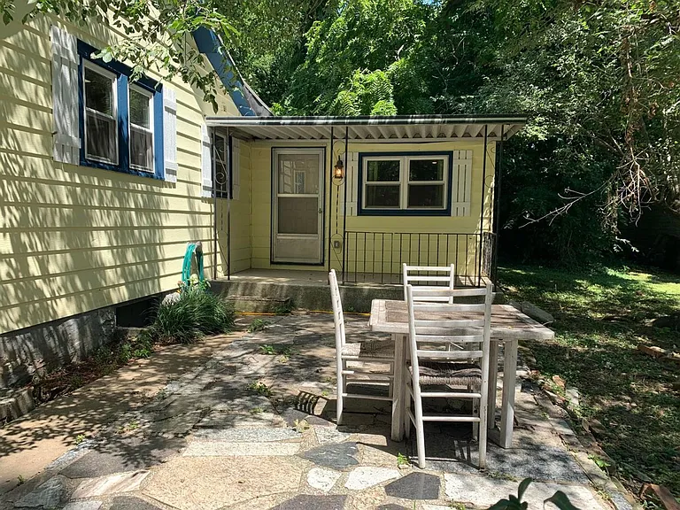 1444 N Sherman Ave — Photo 4