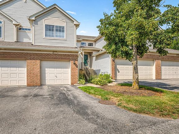 4th image of 277 Nicole Dr Unit D