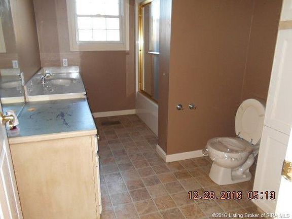 4th image of 310 Nale Dr