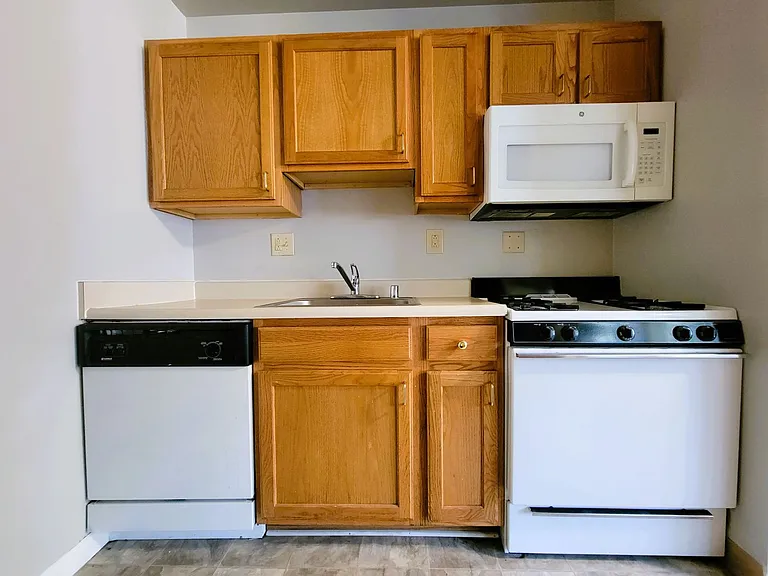 5612 Crenshaw Rd #1113 — Photo 7