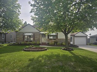106 West COURT, Saint Nazianz, WI 54232