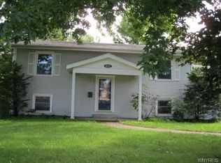6172 East Ave, Newfane, NY 14108