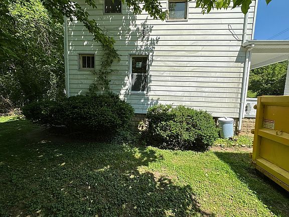 3rd image of 6829 Gracely Dr