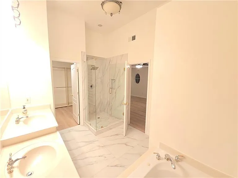 12592 Waterside Dr — Photo 17