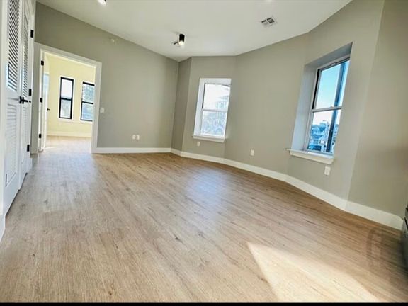 2nd image of 502 William St #1DD