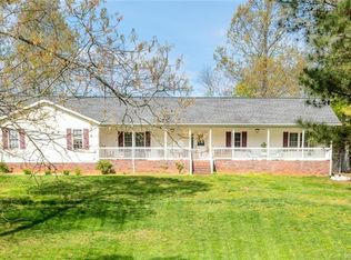 133 Atwell Dr #32, Statesville, NC 28677