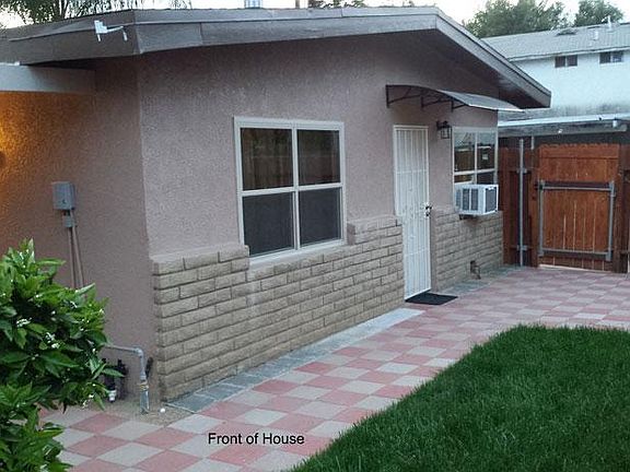 3rd image of 336 W 11th Ave