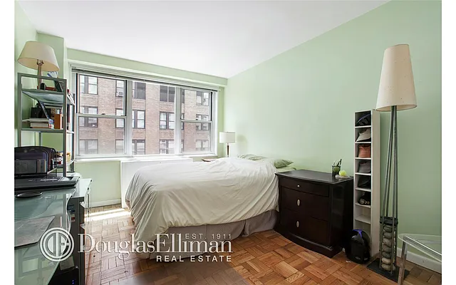 Sold by Douglas Elliman | media 5