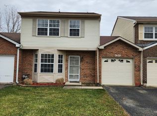 1429 Oxford St, Carol Stream, IL 60188