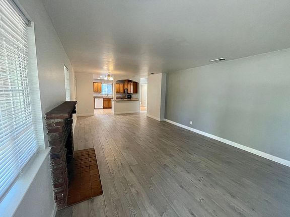 4th image of 7000 Spicer Dr