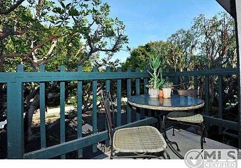 3rd image of 1831 Barry Ave APT 8