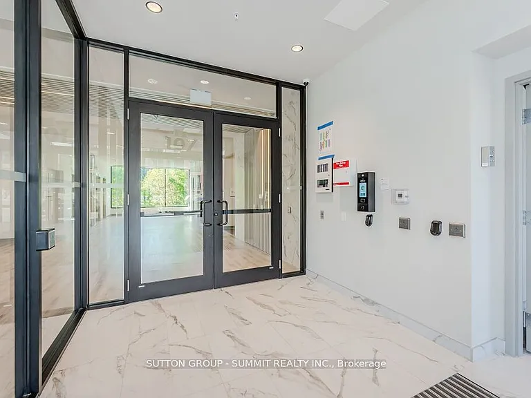 107 Roger St #415 — Photo 4