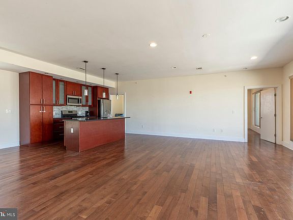 2nd image of 1535 N Philip St #39-22