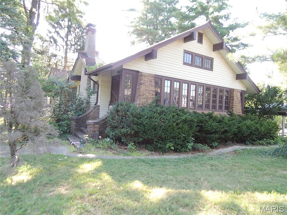 2nd image of 500 E Beaumont Ave
