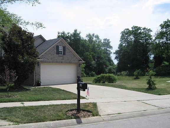 5th image of 1793 Courtney Ave