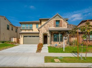 755 E Orange Blossom Way, Azusa, CA 91702