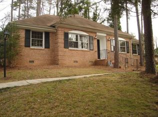 907 Tally Ho Ct, Charlotte, NC 28212