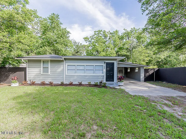 1059 Little Ruth Rd — Photo 1