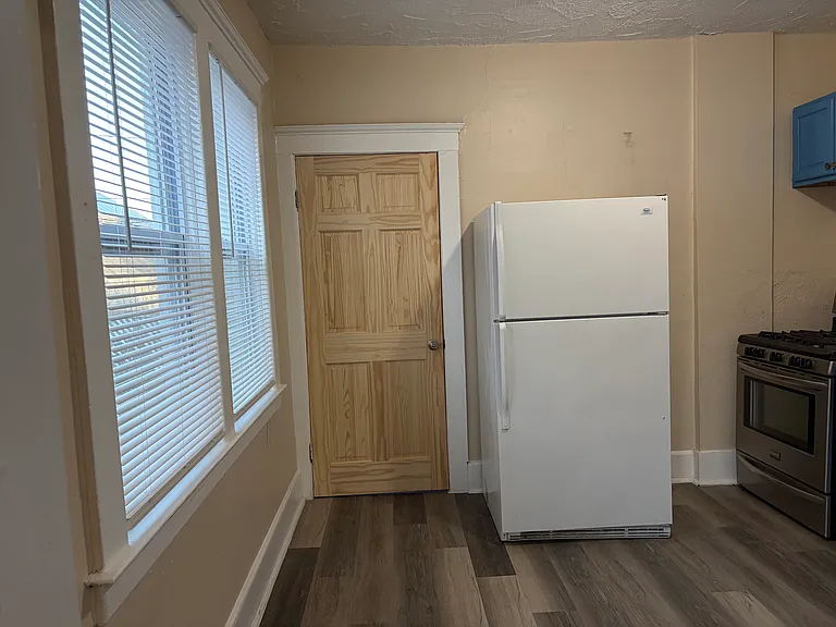 51 Pilgrim St #51 — Photo 10