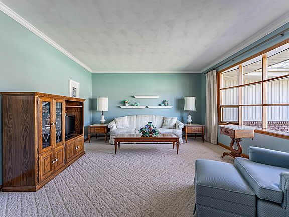 4th image of 4961 Apollo Dr