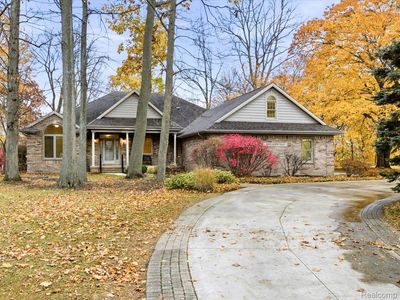 3993 N River Rd, Fort Gratiot, MI, 48059