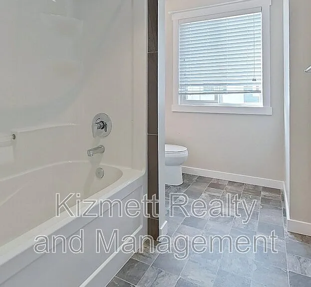 735 Allard Blvd SW #22 — Photo 25