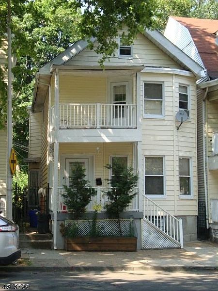 1st image of 68 9th Ave