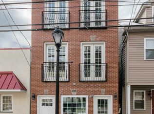 222 High St, Phoenixville, PA 19460