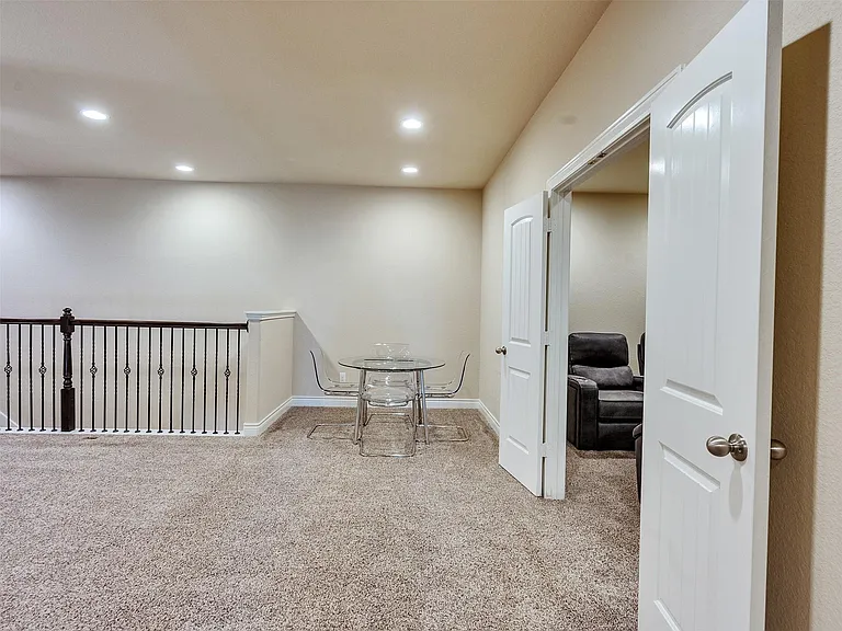 24238 Cordova Brook Ln — Photo 41