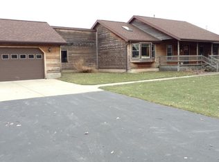 11595 N Meridian Rd, Pleasant Lake, MI 49272