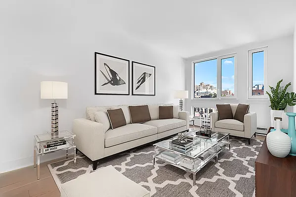 Rented by Azoulay Group Inc | media 9