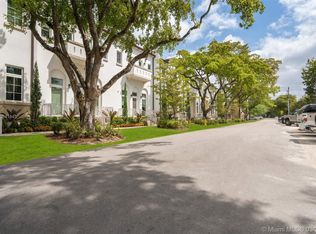 628 Santander Ave APT 7, Coral Gables, FL 33134