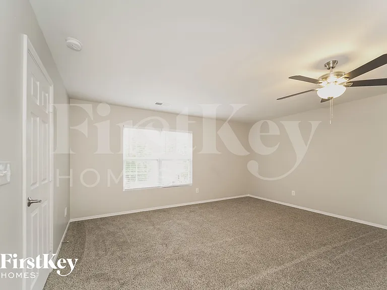 4031 Larkhaven Village Dr — Photo 9