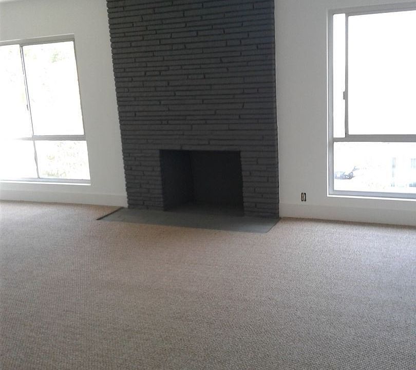 1st image of 1621 Amberwood Dr