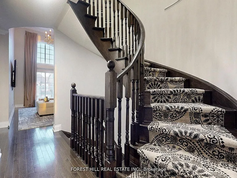 41 Poetry Dr — Photo 25