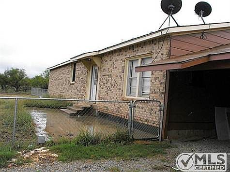 3rd image of 118 County Road 237