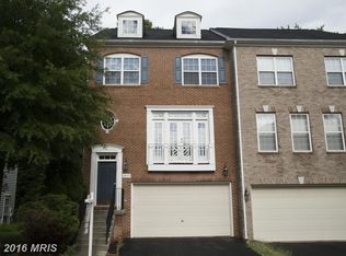 4491 Monmouth St, Fairfax, VA 22030