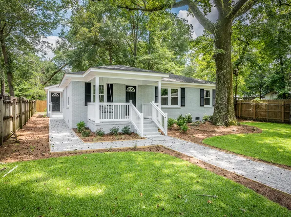 135 Dowling Ave, Walterboro, SC 29488
