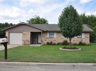 102 Bowie Cir, Brownwood, TX 76801