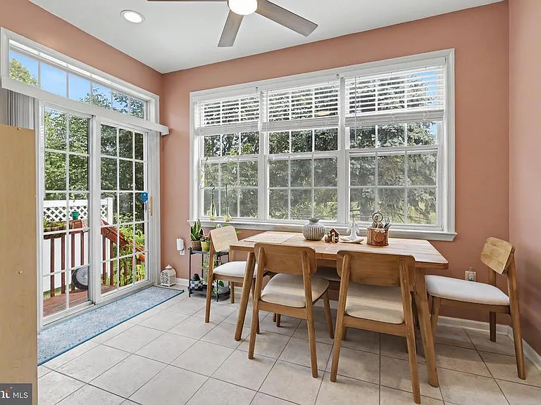 16 Shelley Cir — Photo 19