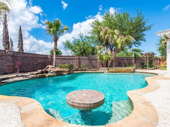 2702 Porto Bianco Ln, League City, TX 77573