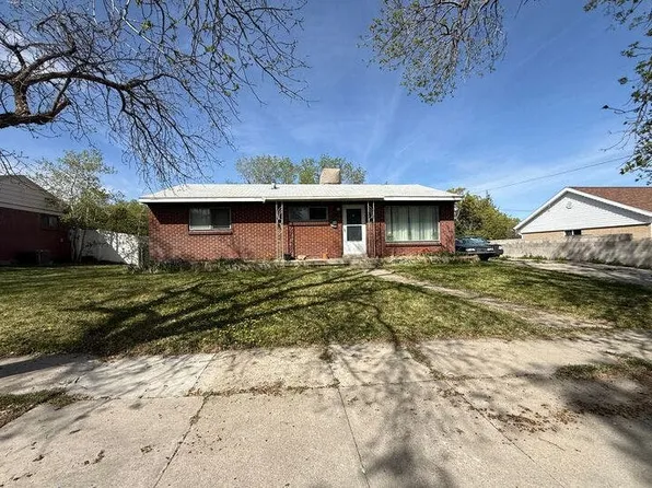 3320 S Fairlane St, Magna, UT 84044