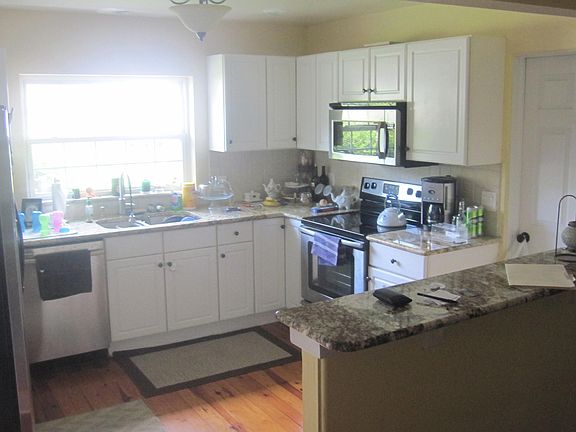 2nd image of 1627 N Orange Ave
