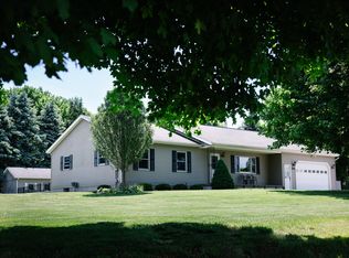 6140 Duncan Lake Rd, Middleville, MI 49333